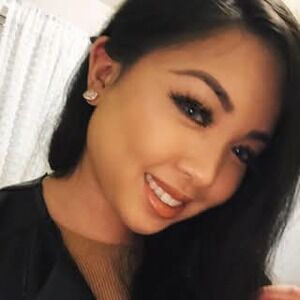 Meet your Posher, Alina